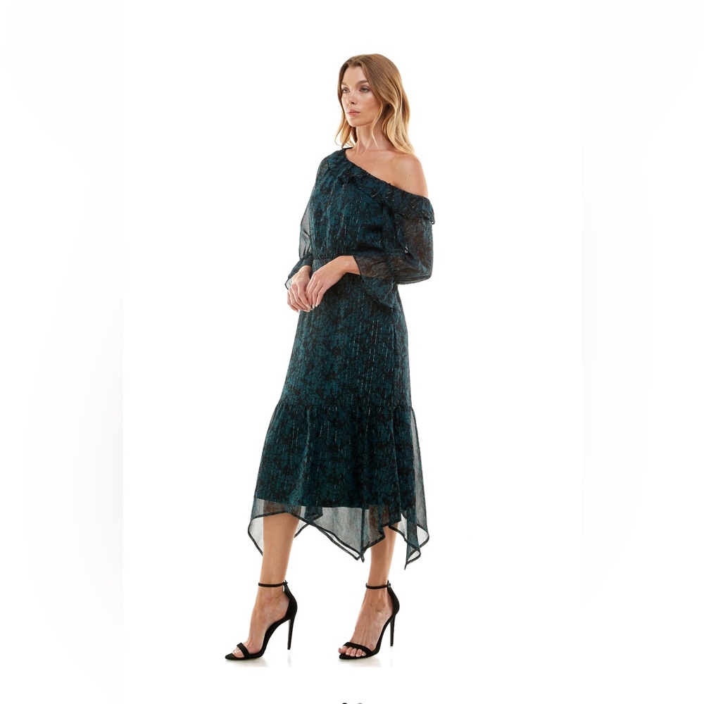 Off The Shoulder Hanky Hem Dress